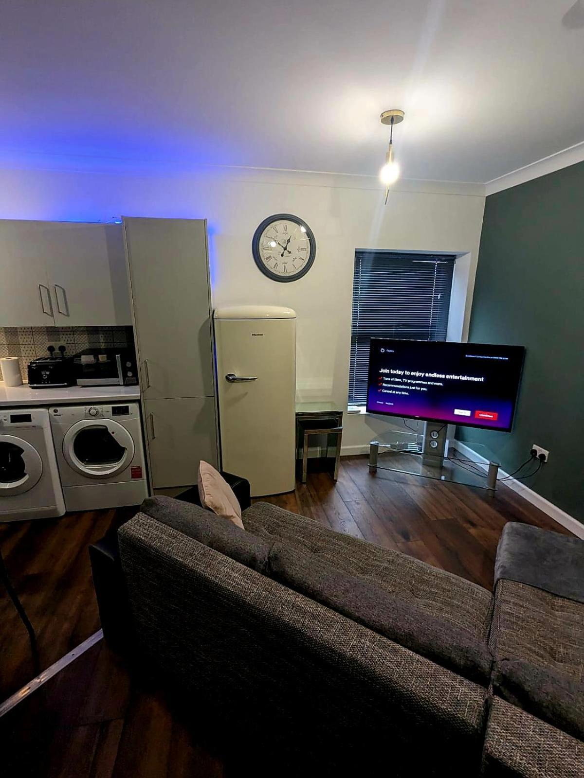 Bright & Modern Apartment In Hackney Wick E3 Londra Dış mekan fotoğraf